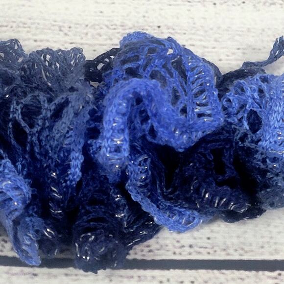 Handmade‎ Two-Tone Blue Crochet Scarf - Picture 3 of 6